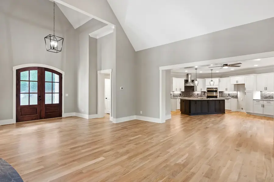 custom home craftsmanship Hidden Cove Lane